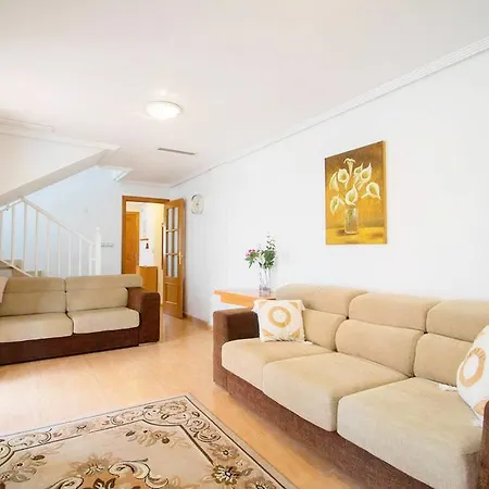 Country house Guilian Townhouse Torrevieja